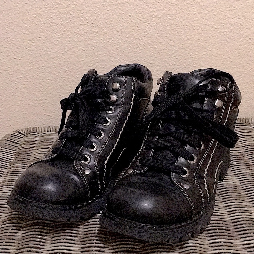 Women’s Black Oxford Booties